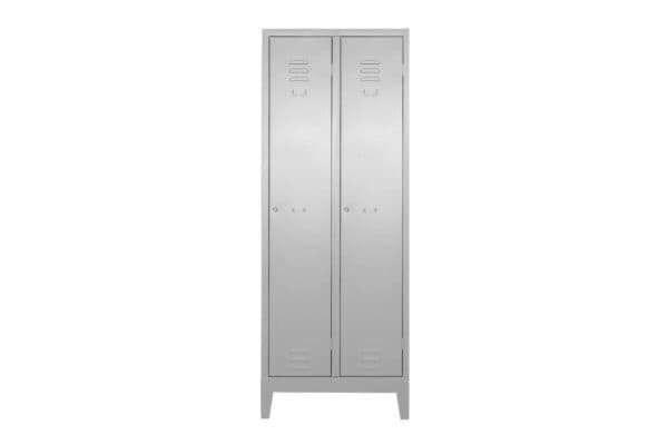 Armadietto spogliatoio a due ante con chiave e feritoie di aerazione, soluzione modulabile per eventi.