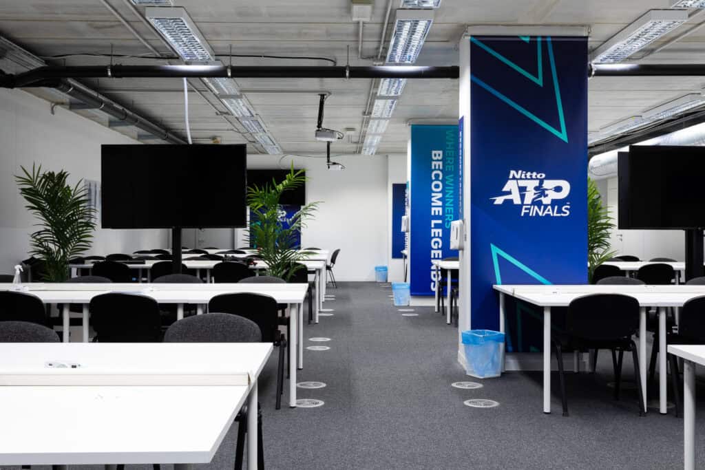 noleggio piantana tv per eventi