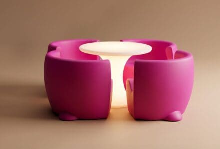 noleggio_salottino_egg_fucsia_b