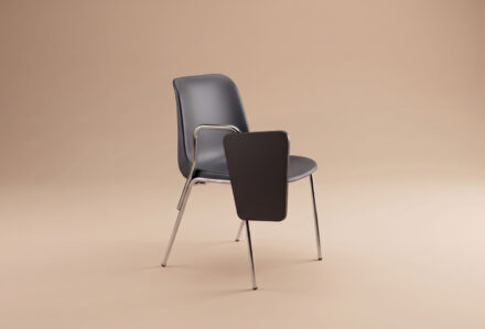 foto beige sito sedie - noleggio_sedia_monoscocca_antracite_riba