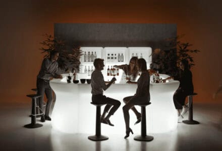 noleggio reception desk bancone bar bartolomeno dritto bianco luminoso