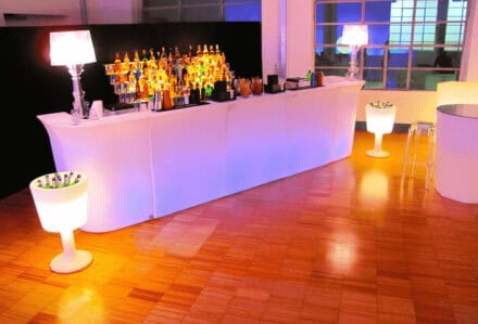 noleggio reception desk drink luminoso per esterno